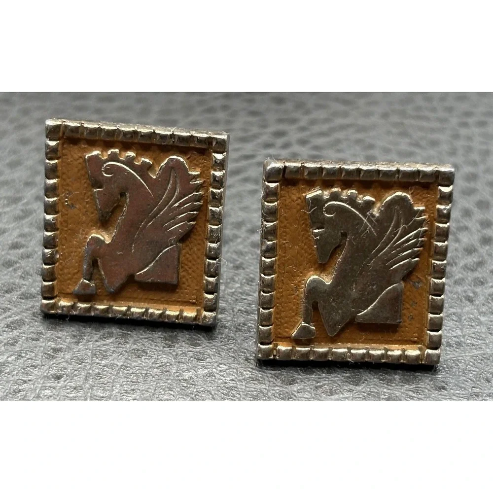 Vintage Horse Pegasus Equestrian Enamel Large Cufflinks Base Metal Gold Tone